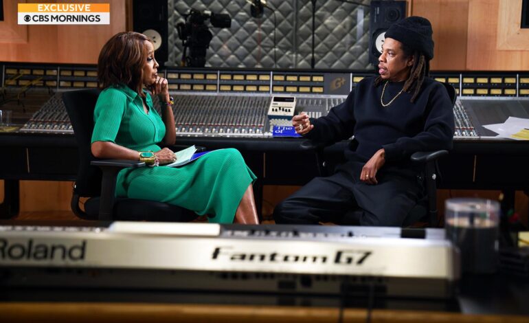  WATCH: JAY-Z WEIGHS IN ON “$500,000 IN CASH OR LUNCH WITH JAY-Z” DEBATE ON “CBS MORNINGS”
